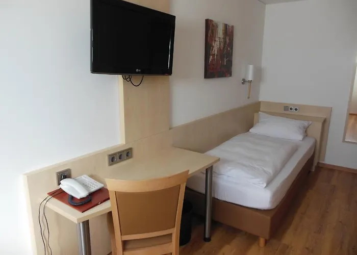Hotel & Restaurant Zum Ochsen 3*