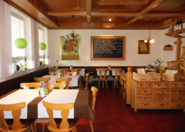 & Restaurant Zum Ochsen Hotel Hoesbach
